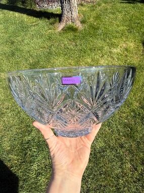 Marquis by Waterford Crystal Diamond Cut 10" Richmond Serving Bowl Beautiful